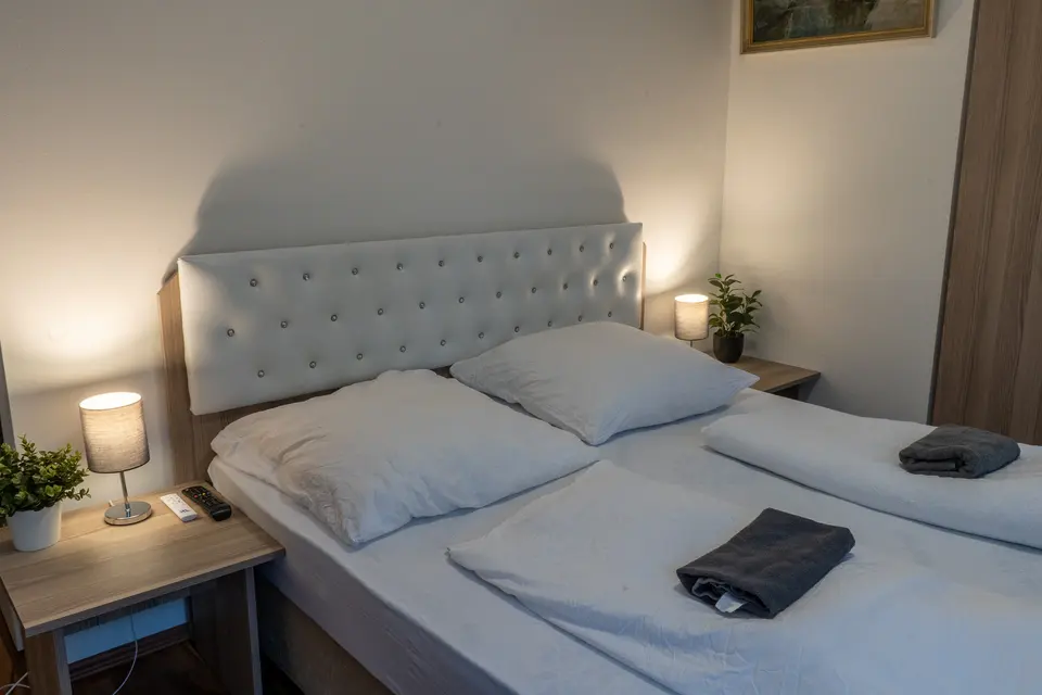 Room 3