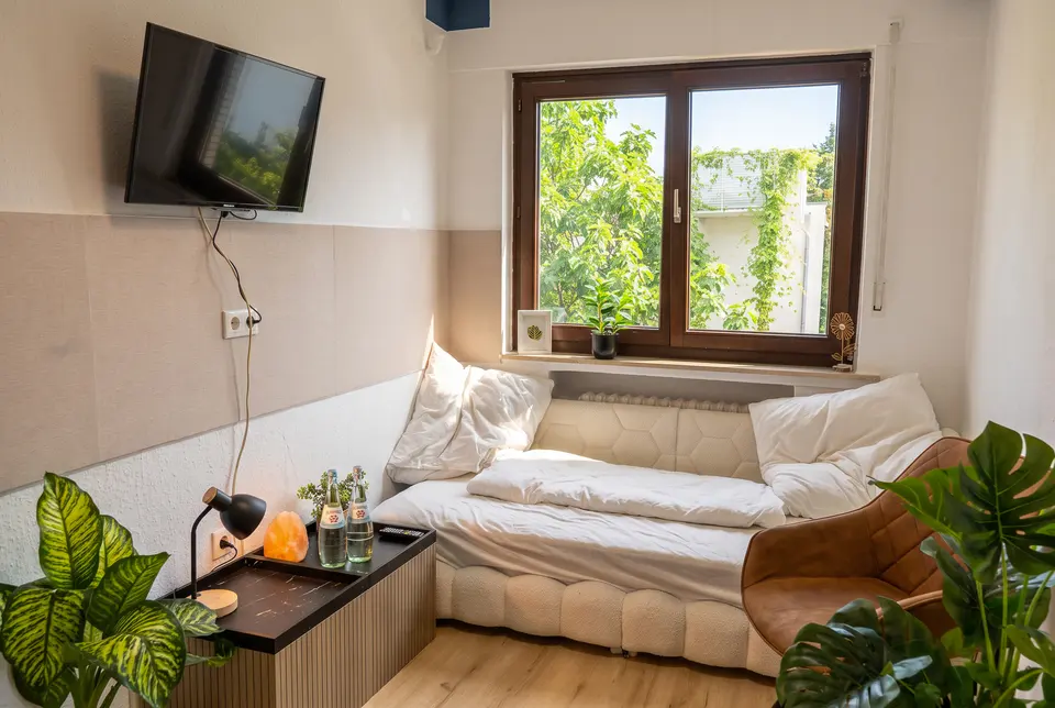 Room 4